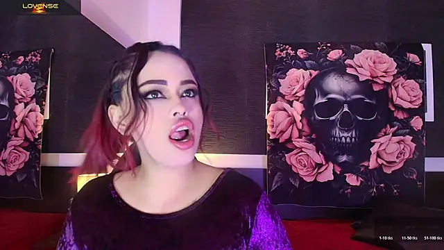 EvaaFoxxy1 online show from 03-08-26, 12:08