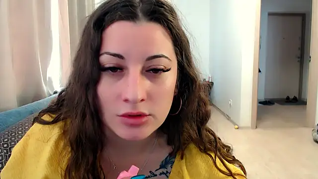 Helen Adams  online show from 04-22-26, 05:58