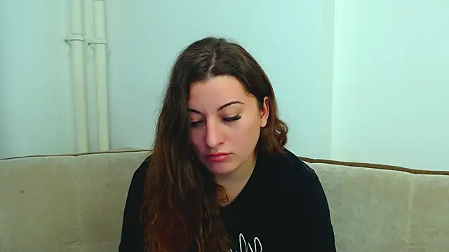 Helen Adams  online show from 12-23-24, 10:42