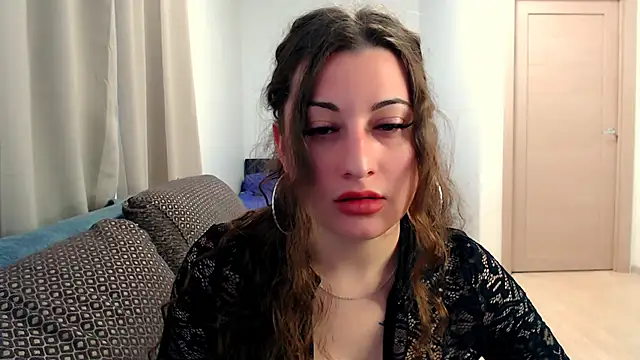 Helen Adams  online show from 04-23-26, 06:53