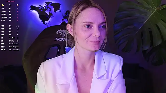 Snapshot of Sam_Klaus chatting on 10-03-25, 08:32 Sam Klaus online show from 10-03-25, 08:32