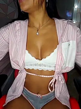 moreninhasilva online show from 04-11-26, 01:02