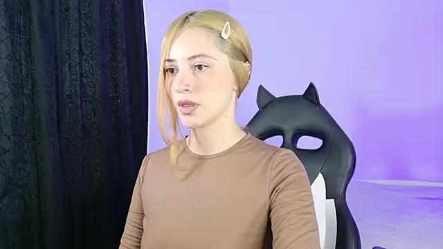 annie mora online show from 04-21-26, 10:38