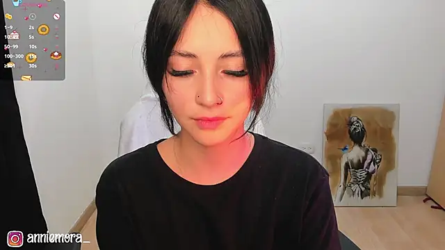 Snapshot of annie_mora chatting on 12-12-24, 03:43 annie mora online show from 12-12-24, 03:43