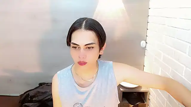 Snapshot of Daniela_Pink_ chatting on 10-28-25, 07:57 Daniela Pink online show from 10-28-25, 07:57