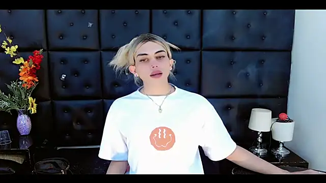 Snapshot of Daniela_Pink_ chatting on 02-22-26, 07:04 Daniela Pink online show from 02-22-26, 07:04