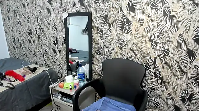 Anhell7 x online show from 03-21-25, 10:06