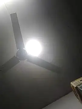 FabiQuilmes online show from 10-26-25, 03:12