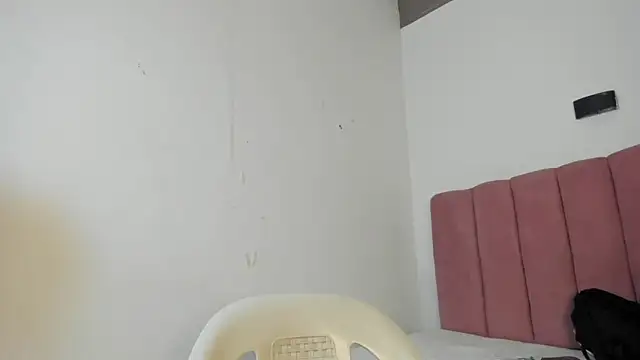 Tahira 21  online show from 03-25-26, 08:52