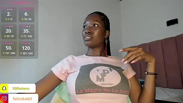 Tahira 21  online show from 06-13-26, 08:07