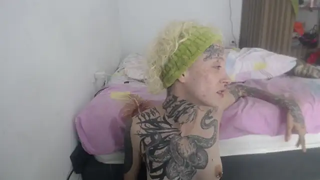 barbara anal squirt  online show from 04-07-26, 12:23