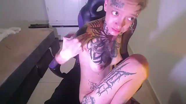 barbara anal squirt  online show from 10-16-25, 09:01