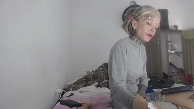 barbara anal squirt  online show from 04-07-26, 09:05