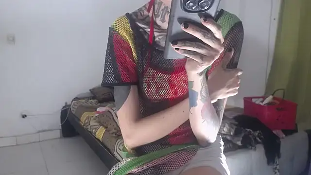 barbara anal squirt  online show from 11-27-25, 08:26