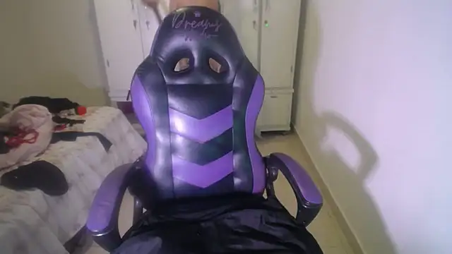 barbara anal squirt  online show from 10-18-25, 11:07