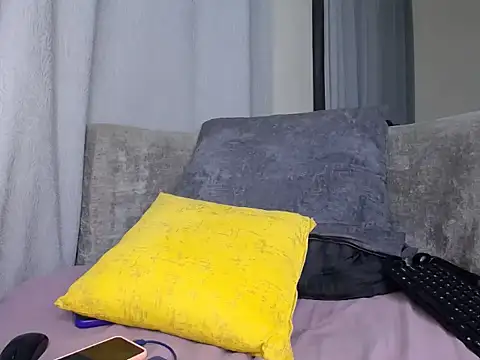 CarlaBeckky online show from 05-10-26, 07:45