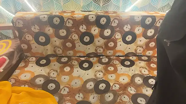 shuhana  online show from 01-15-26, 04:38