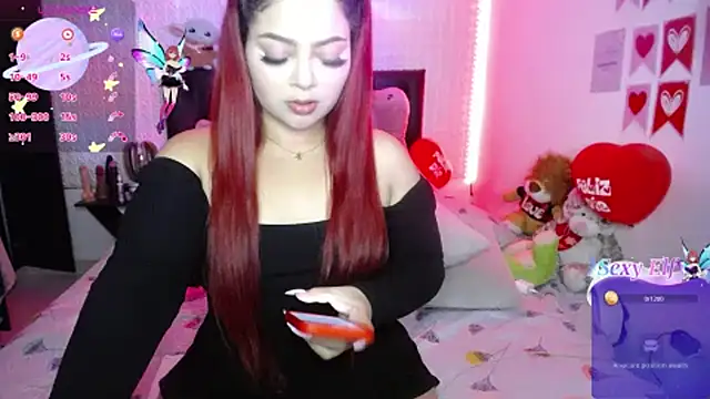 Snapshot of redgirlofficial chatting on 02-26-25, 01:57 redgirlofficial online show from 02-26-25, 01:57