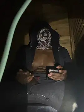 Gifttheskimaskboy online show from 02-27-26, 11:48