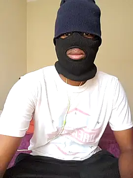 Gifttheskimaskboy online show from 02-20-25, 09:00