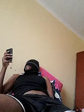 Gifttheskimaskboy online show from 12-25-24, 07:03