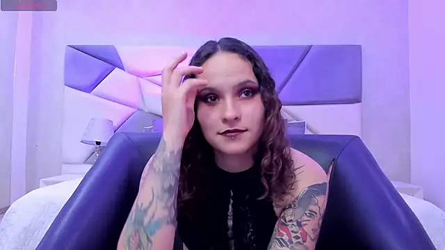 AnnyThompson  online show from 02-26-25, 09:53