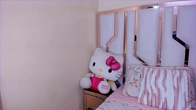 TifanyChill online show from 10-06-25, 06:41