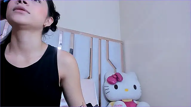 TifanyChill online show from 11-15-25, 08:13