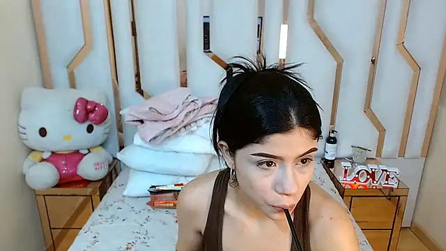 TifanyChill online show from 02-11-26, 07:36