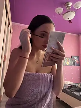 Kristis43 online show from 05-20-26, 10:01