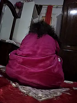 Snapshot of altinya chatting on 01-15-26, 07:50 altinya online show from 01-15-26, 07:50