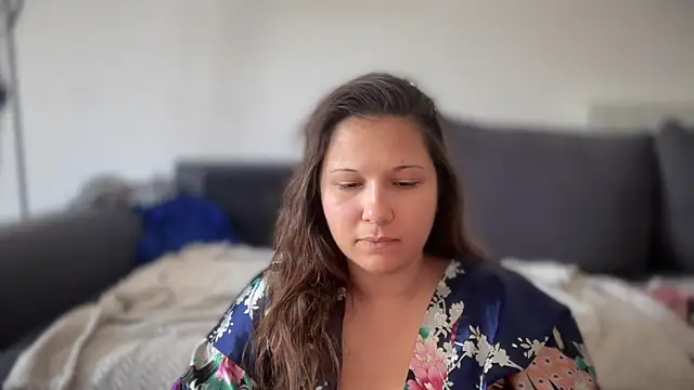 minette-sexy online show from 09-18-25, 08:50