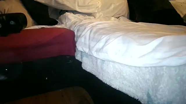 lukasdie online show from 04-11-26, 01:46