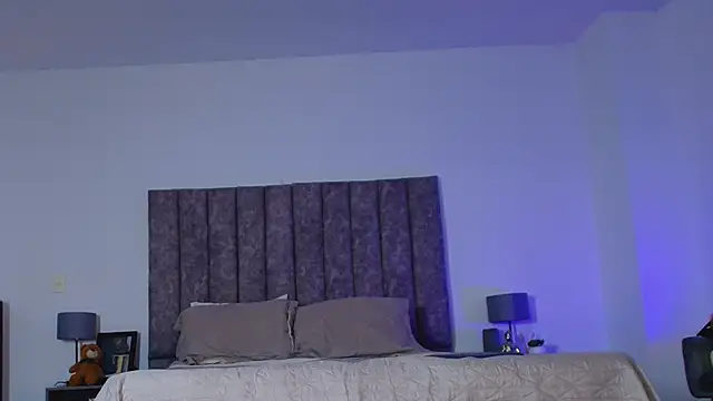 milaivanova online show from 09-19-25, 11:25