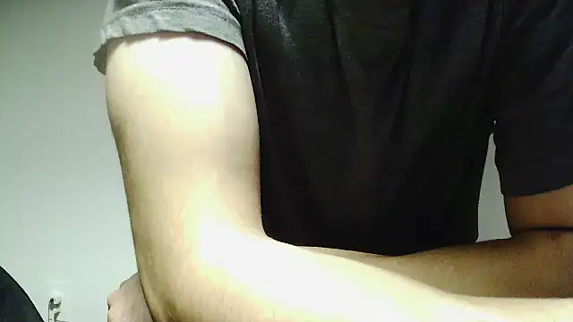 Snapshot of L0cKyseven77 chatting on 09-30-25, 12:38 L0cKyseven77 online show from 09-30-25, 12:38