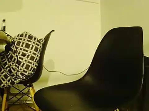 Snapshot of L0cKyseven77 chatting on 03-11-25, 03:47 L0cKyseven77 online show from 03-11-25, 03:47