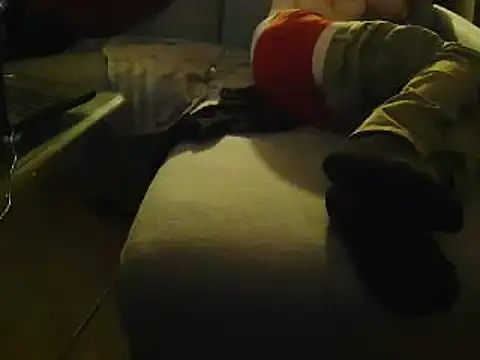 Snapshot of L0cKyseven77 chatting on 03-02-25, 10:05 L0cKyseven77 online show from 03-02-25, 10:05