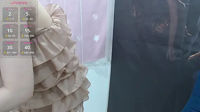 Snapshot of KaleAnisa chatting on 09-14-25, 01:28 KaleAnisa online show from 09-14-25, 01:28