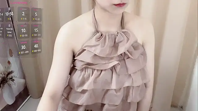 Snapshot of KaleAnisa chatting on 11-06-25, 01:20 KaleAnisa online show from 11-06-25, 01:20