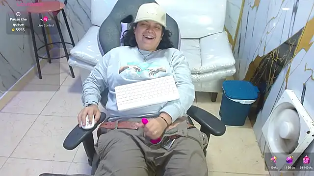 snowflake xxx online show from 01-17-26, 02:26