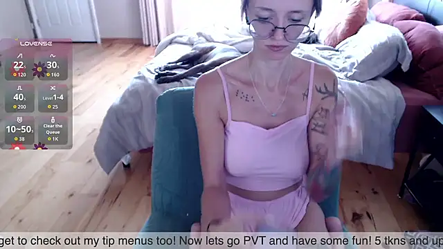 Plantbabeee online show from 09-08-25, 03:55