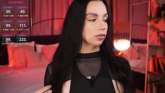 LunaNight online show from 11-24-25, 09:37