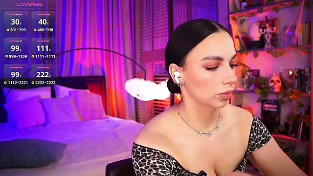 LunaNight online show from 11-03-25, 08:23