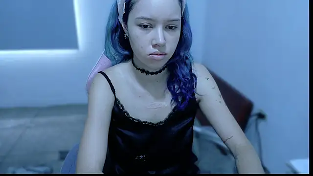 WandaDoll online show from 04-17-26, 12:30