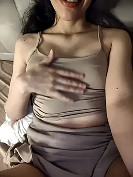 Pamwuw online show from 11-30-25, 04:13