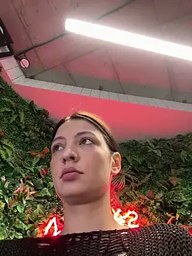 Snapshot of BabeRainbow chatting on 02-27-25, 08:56 BabeRainbow online show from 02-27-25, 08:56