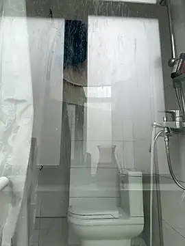 Snapshot of BabeRainbow chatting on 02-25-25, 09:09 BabeRainbow online show from 02-25-25, 09:09