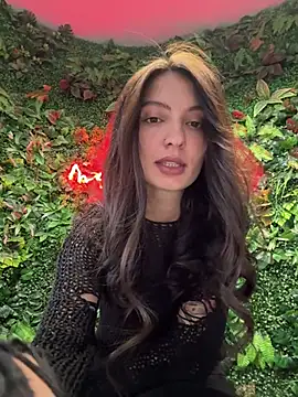 Snapshot of BabeRainbow chatting on 03-06-25, 02:51 BabeRainbow online show from 03-06-25, 02:51