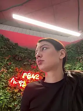 Snapshot of BabeRainbow chatting on 03-13-25, 10:36 BabeRainbow online show from 03-13-25, 10:36