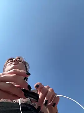 Snapshot of BabeRainbow chatting on 02-03-25, 07:29 BabeRainbow online show from 02-03-25, 07:29